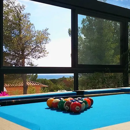 Guest house L'escale Cote Bleue And Sausset-les-Pins